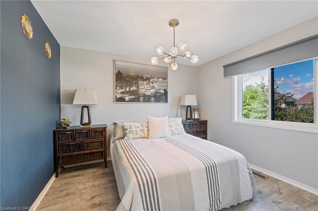 28 Hollinrake Avenue Property Photo 31