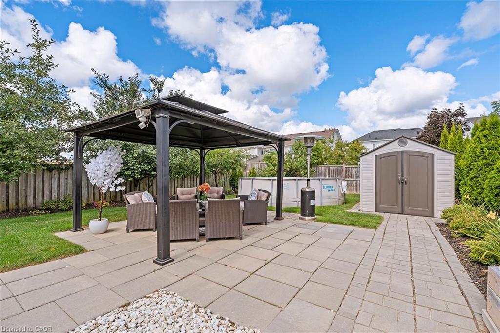 28 Hollinrake Avenue Property Photo 42