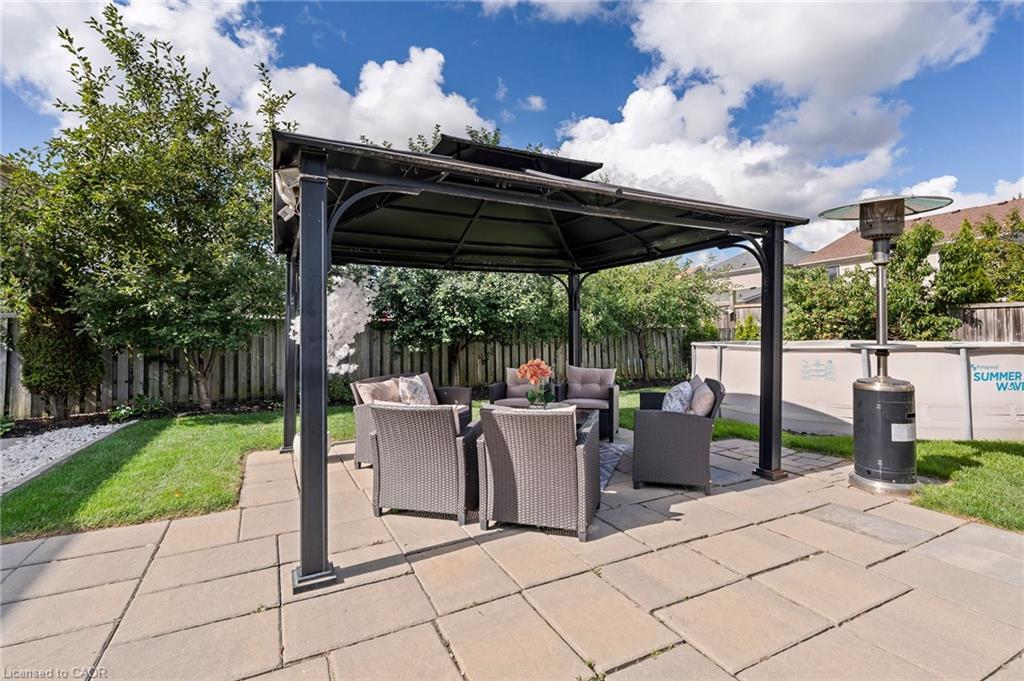 28 Hollinrake Avenue Property Photo 43