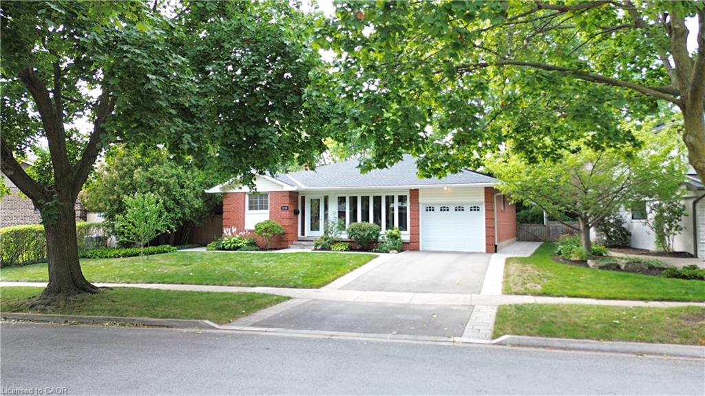 3239 Sprucehill Avenue Property Photo 1