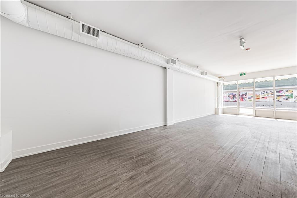 1127 Main Street E Property Photo 7