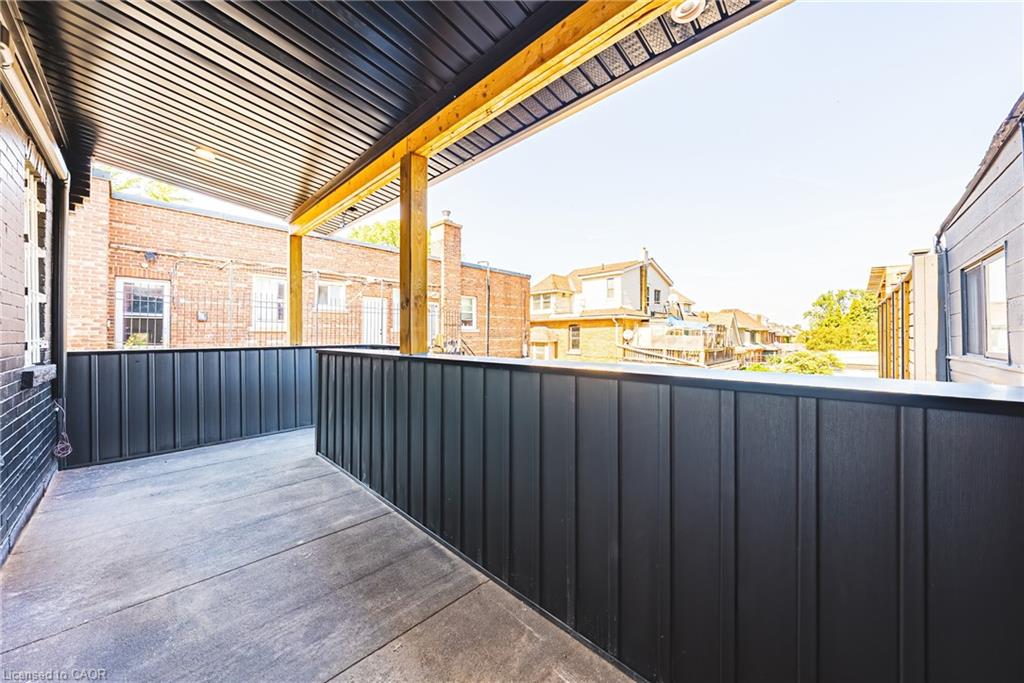 1127 Main Street E Property Photo 24