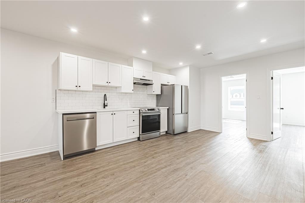 1127 Main Street E Property Photo 27