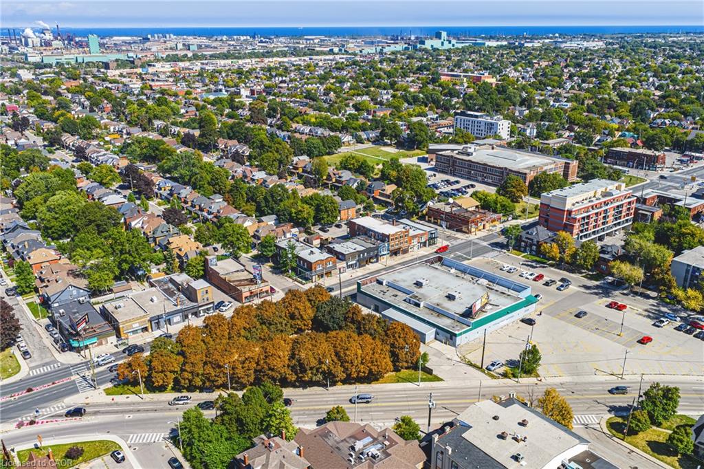 1127 Main Street E Property Photo 43