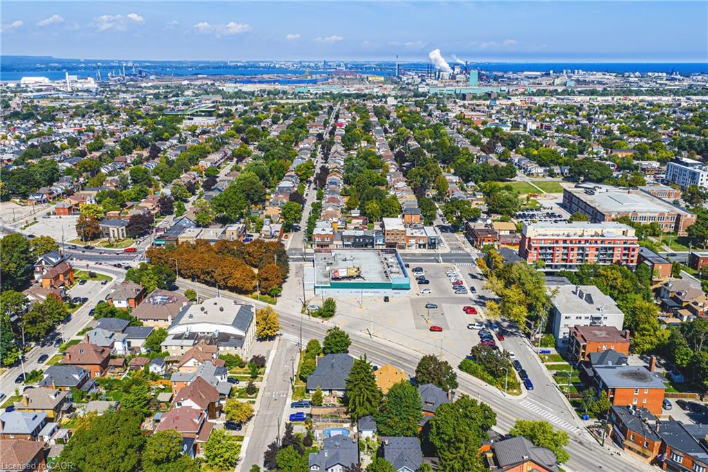 1127 Main Street E Property Photo 44