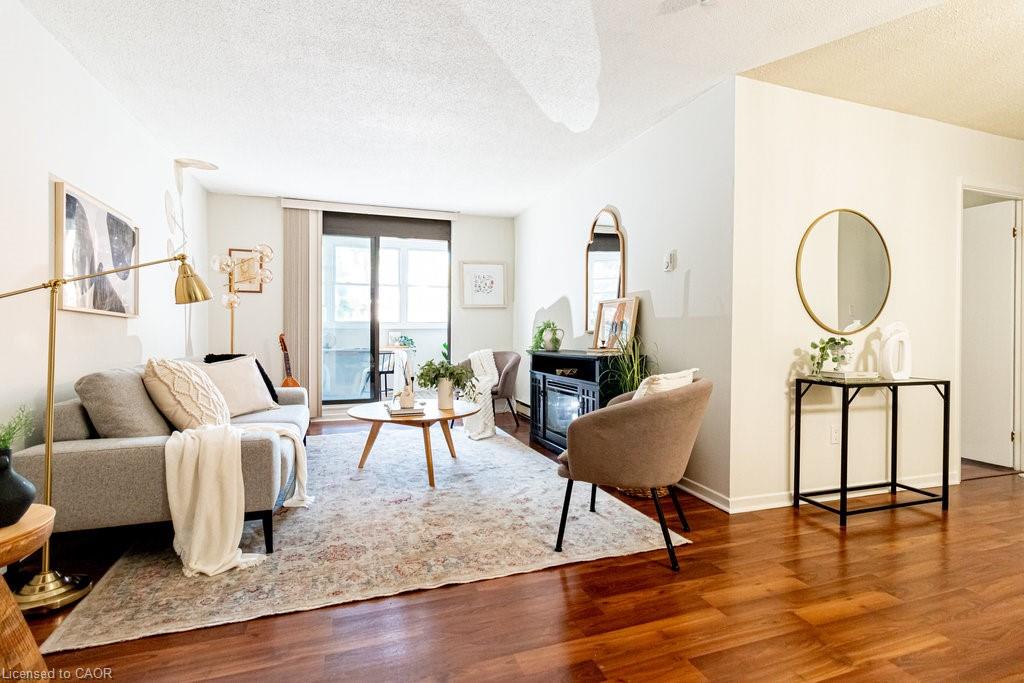 205-23 Main Street Property Photo 3