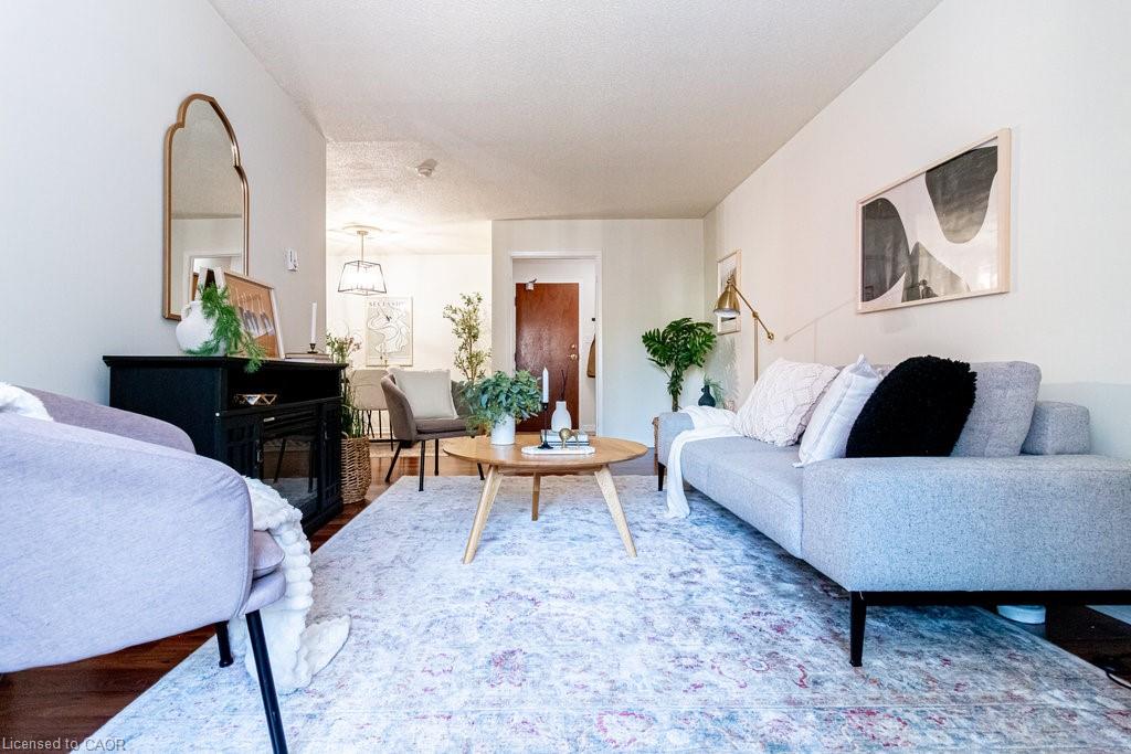 205-23 Main Street Property Photo 4