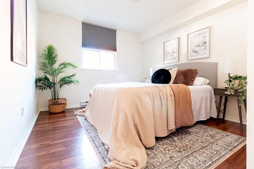 205-23 Main Street Property Photo 5