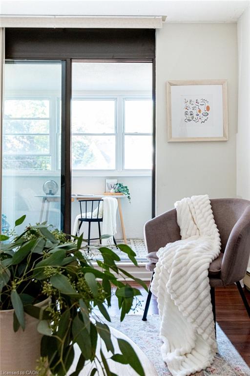 205-23 Main Street Property Photo 7