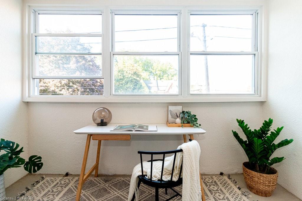 205-23 Main Street Property Photo 11