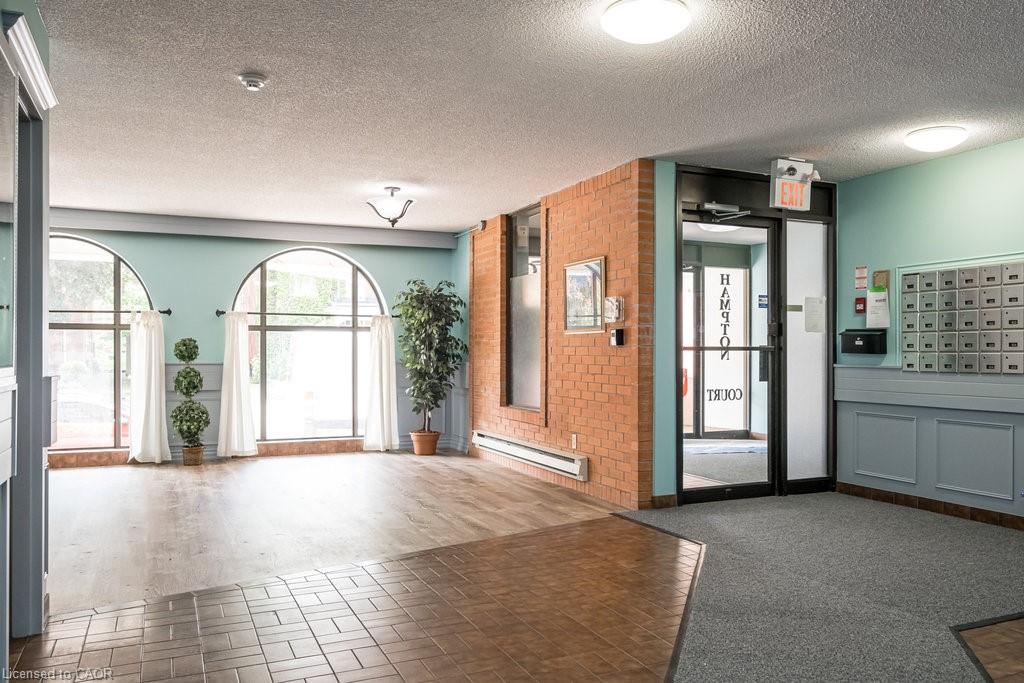 205-23 Main Street Property Photo 21