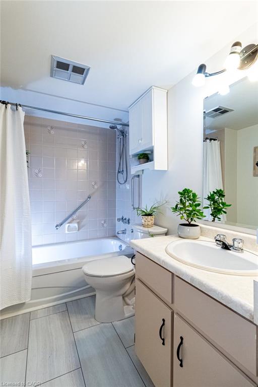 205-23 Main Street Property Photo 23