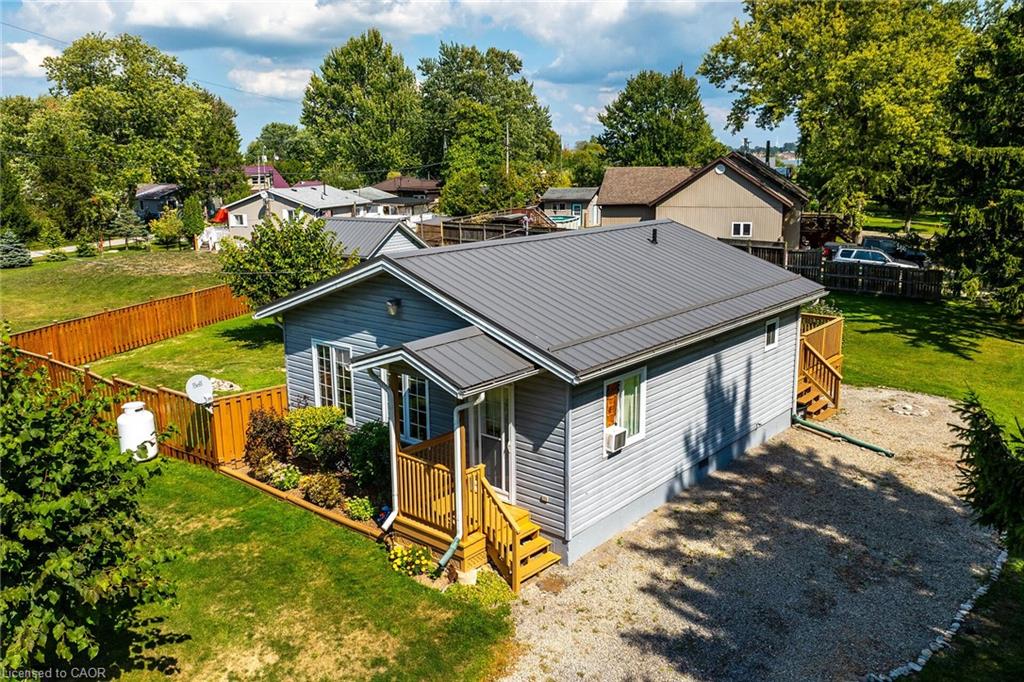 8 Downey Road Property Photo 1