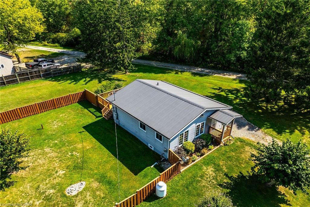 8 Downey Road Property Photo 3