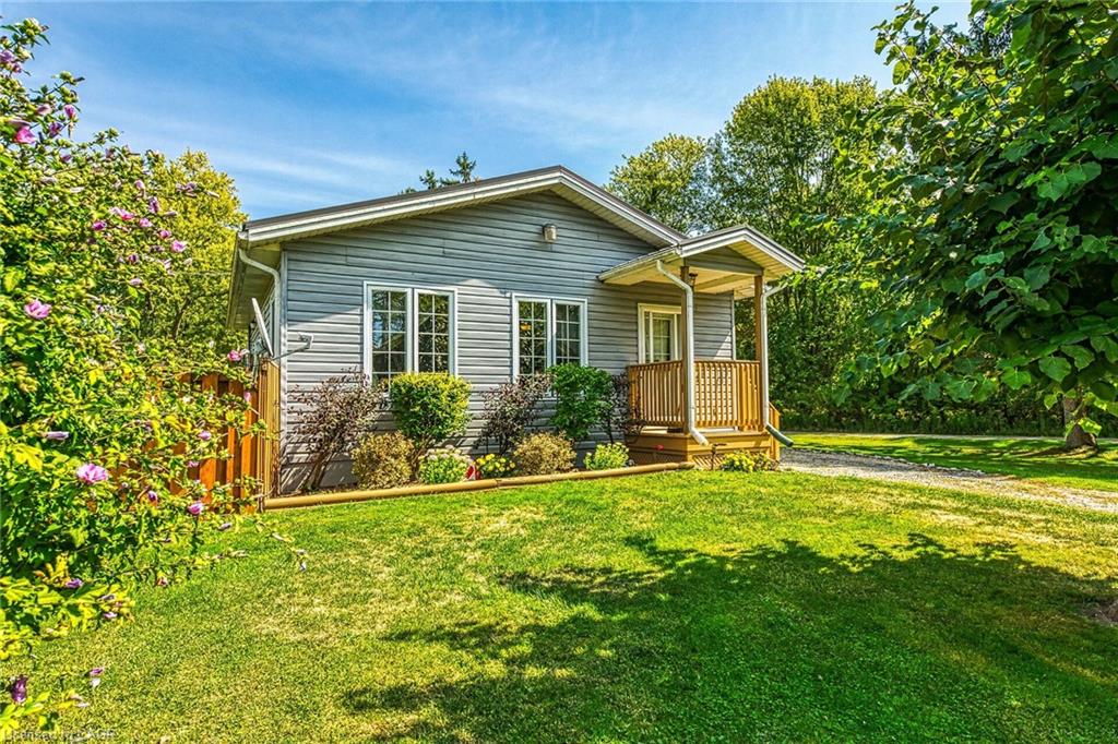 8 Downey Road Property Photo 7