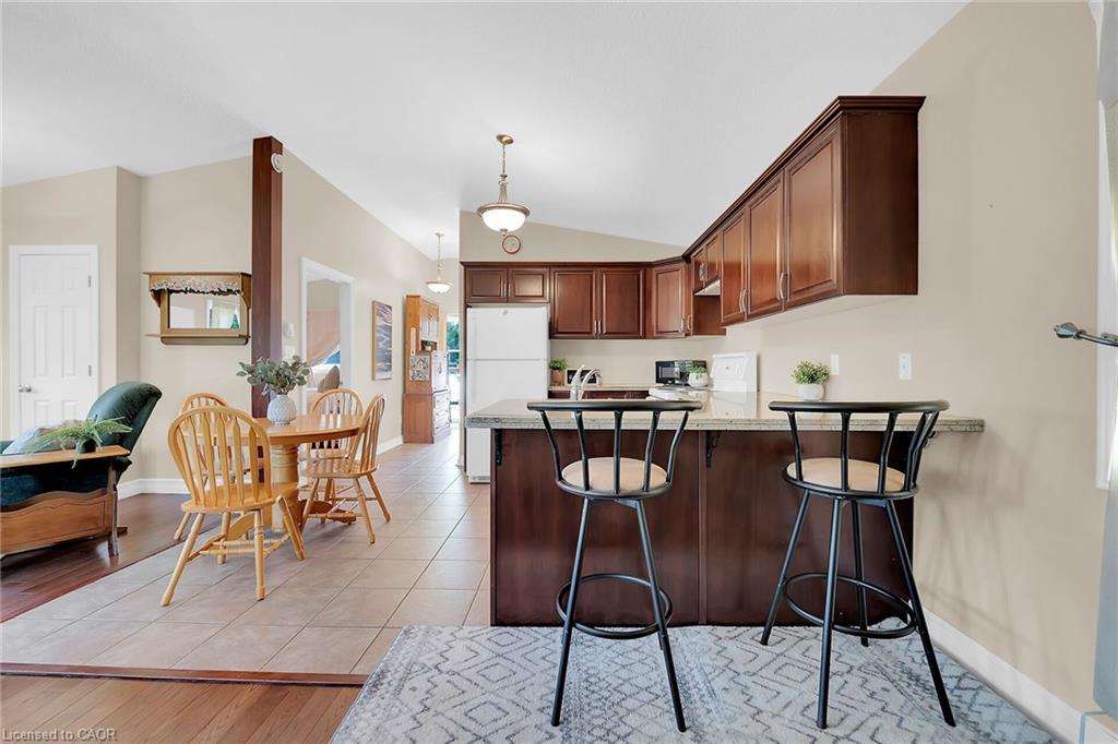 8 Downey Road Property Photo 11