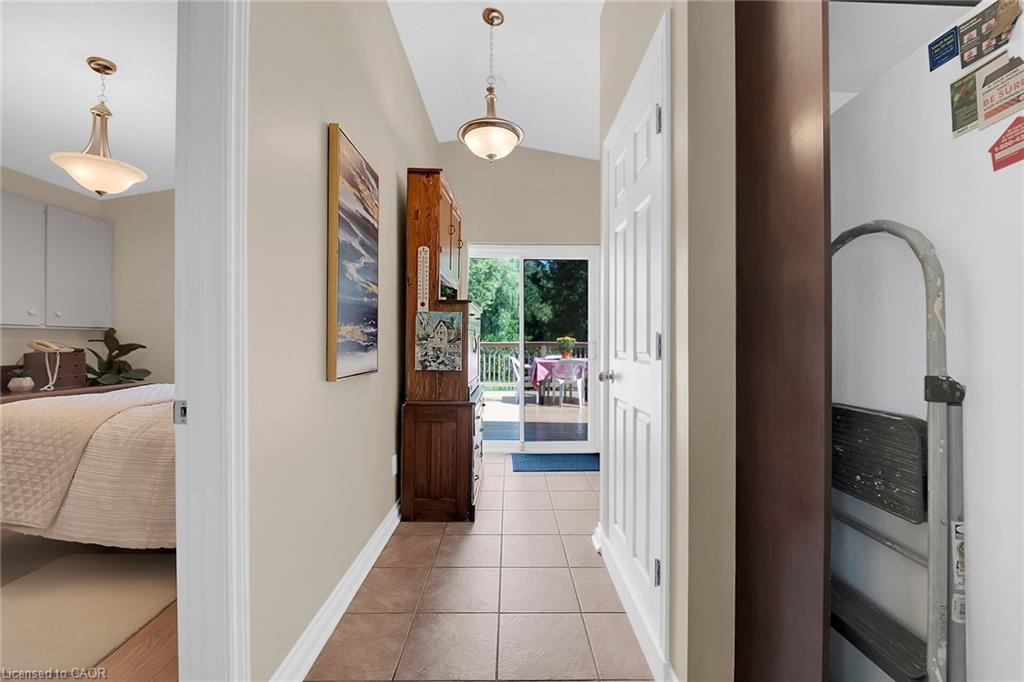 8 Downey Road Property Photo 19