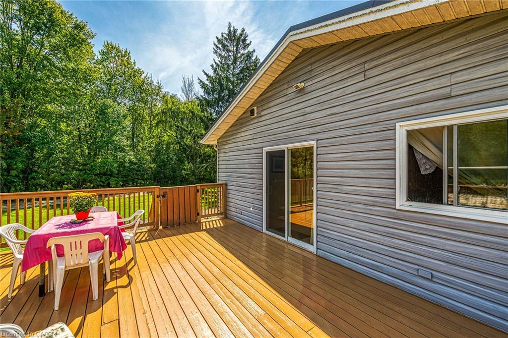 8 Downey Road Property Photo 27