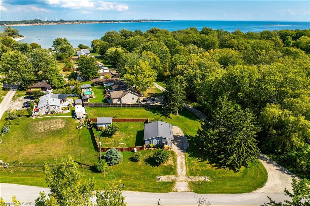 8 Downey Road Property Photo 33