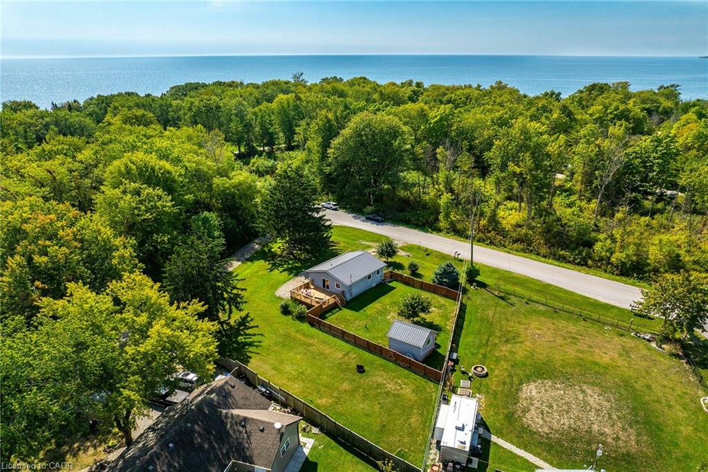 8 Downey Road Property Photo 37