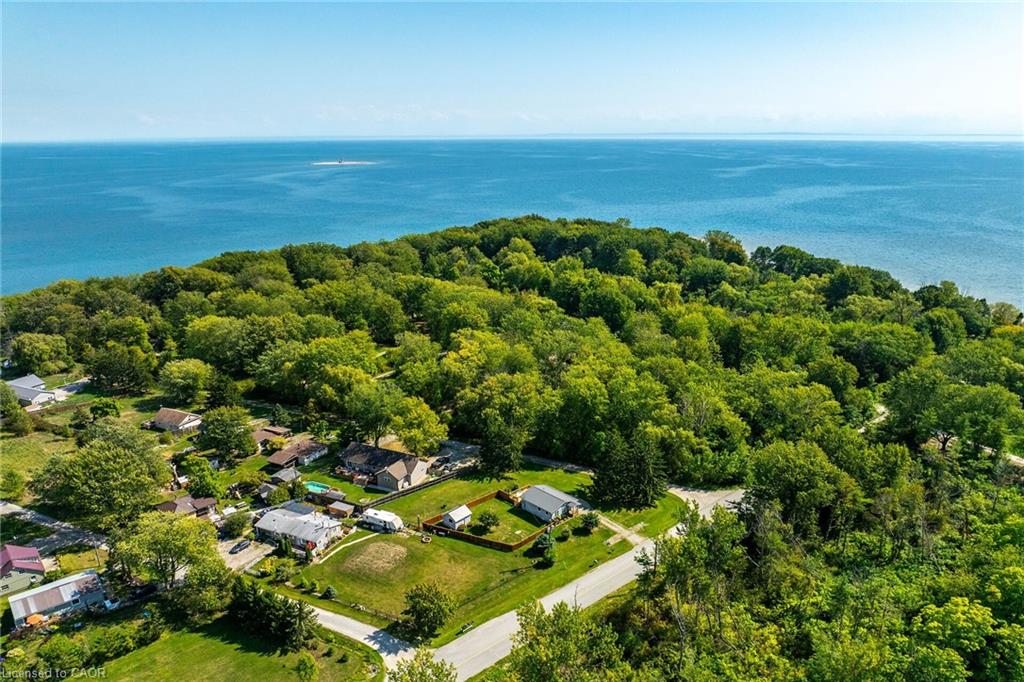 8 Downey Road Property Photo 43