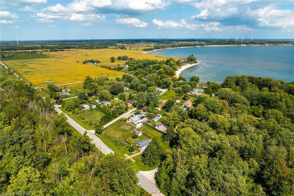 8 Downey Road Property Photo 45