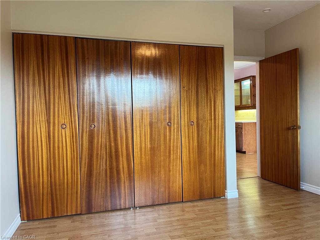 308-10 Woodman Drive S Property Photo 19