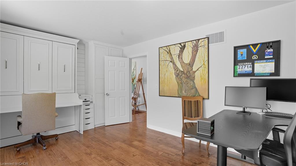 47 Livingstone Drive Property Photo 26