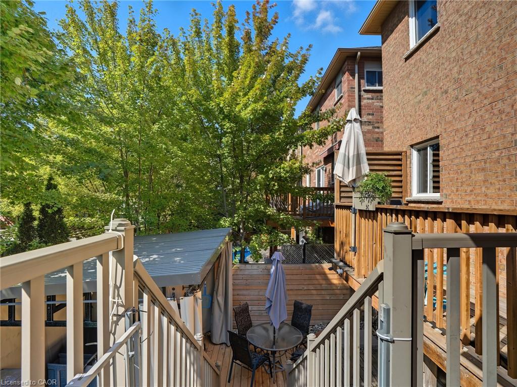 47 Livingstone Drive Property Photo 36