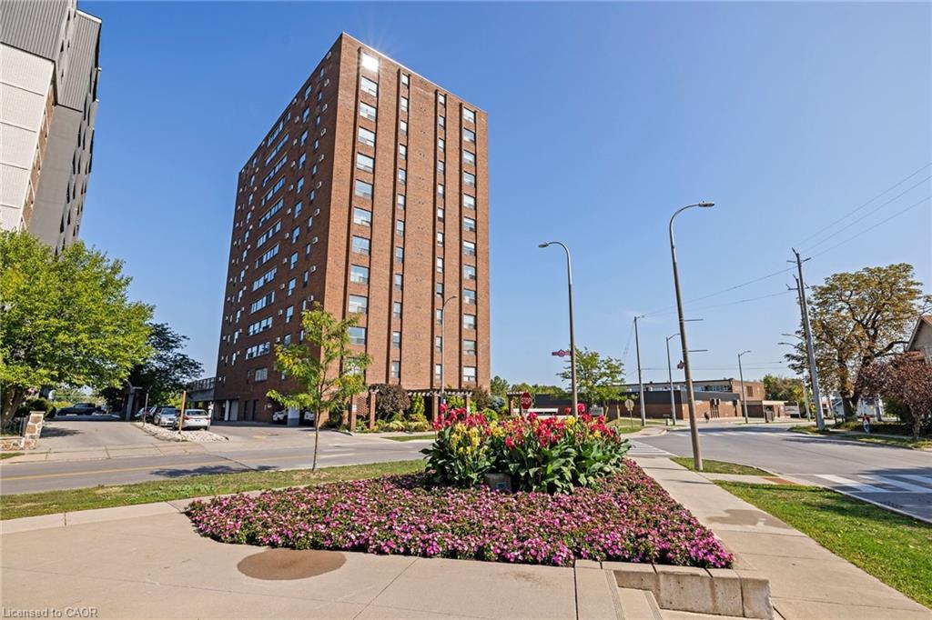 602-141 Church Street Property Photo 1