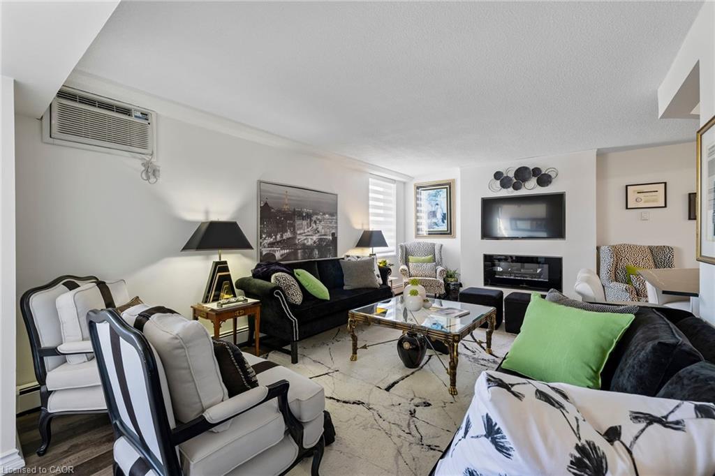 602-141 Church Street Property Photo 19