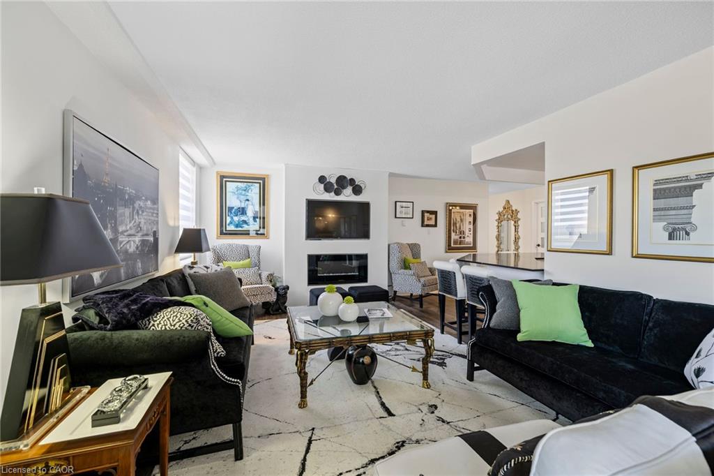 602-141 Church Street Property Photo 20