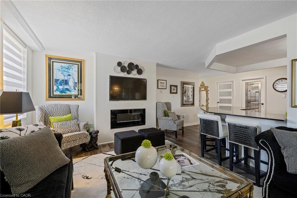 602-141 Church Street Property Photo 22