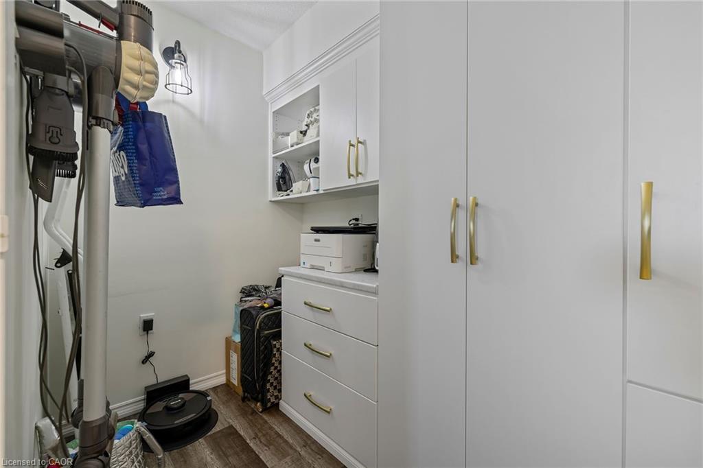 602-141 Church Street Property Photo 27