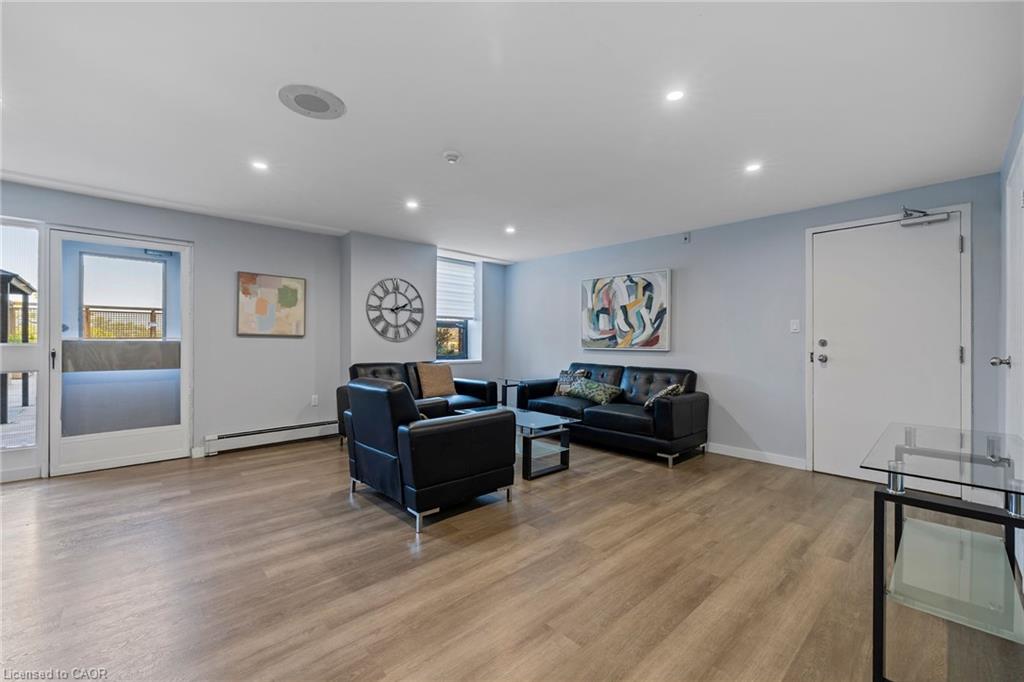 602-141 Church Street Property Photo 45