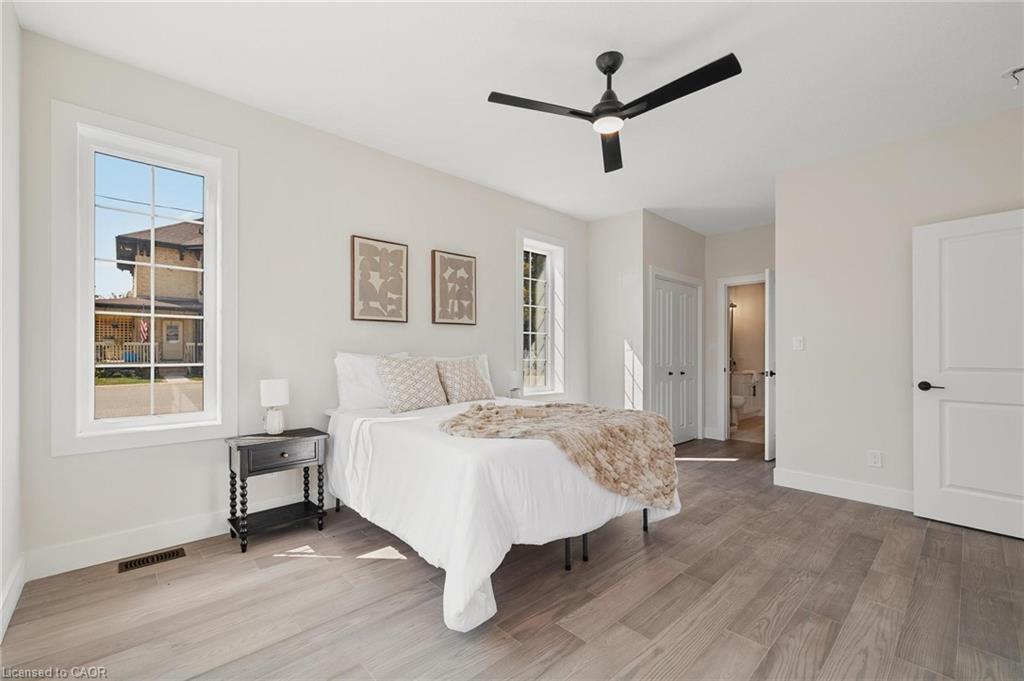 101-12 Washington Street Property Photo 10