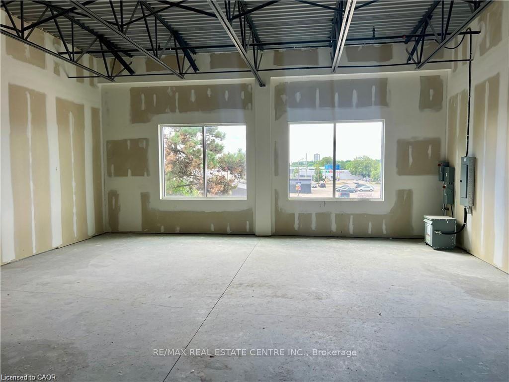 209-450 Hespeler Road Property Photo 9