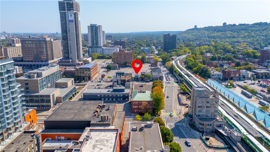 93 John Street S Property Photo 32