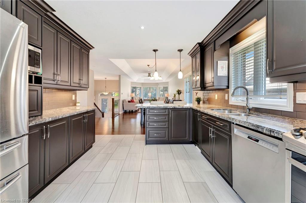 14 Robinson Road Property Photo 14