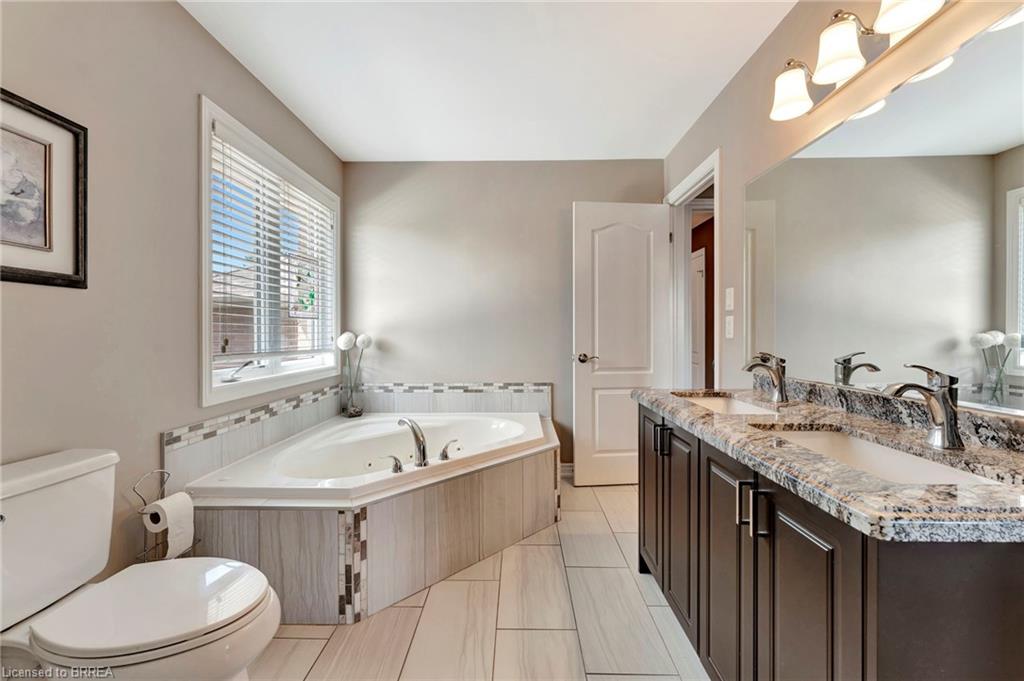 14 Robinson Road Property Photo 17