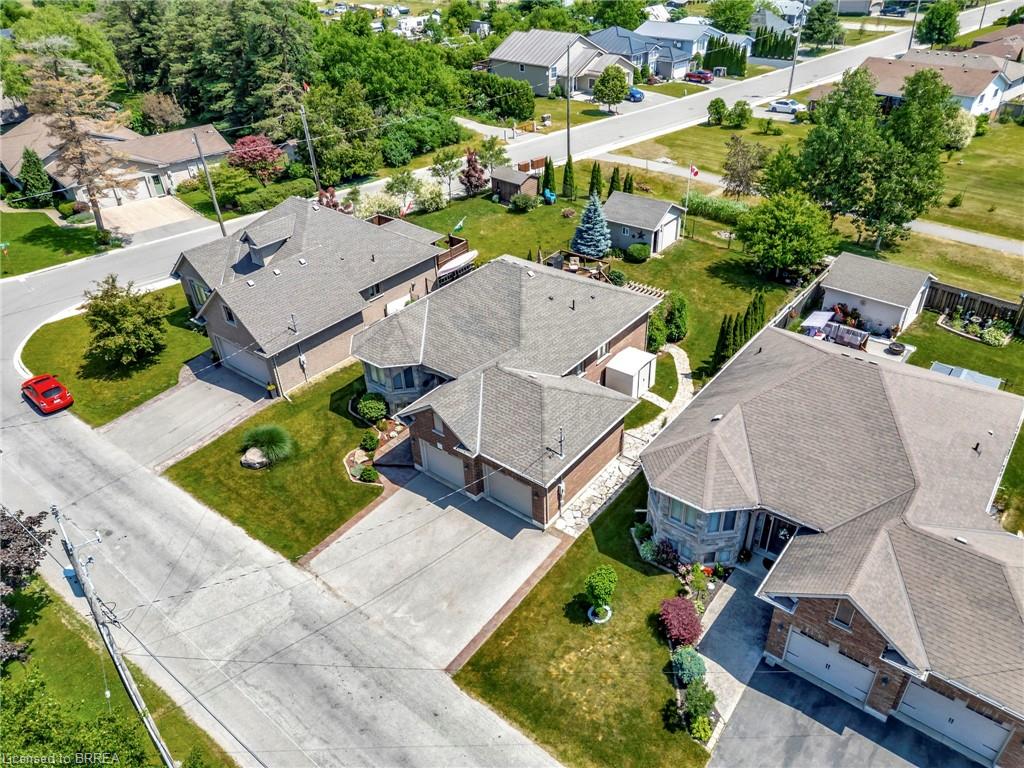 14 Robinson Road Property Photo 36