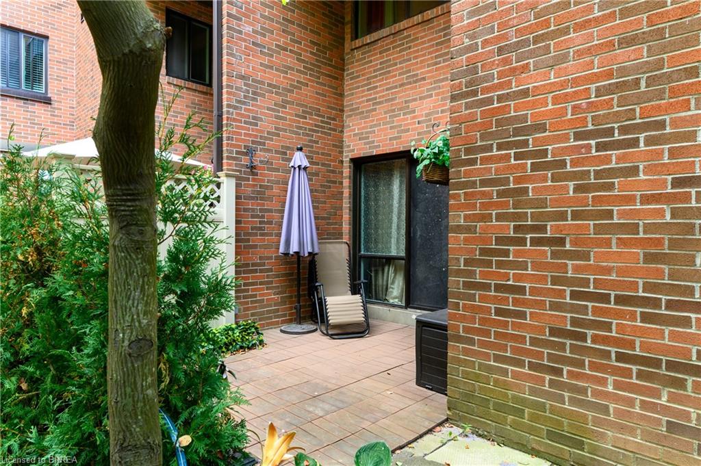 160-36 Hayhurst Road Property Photo 3