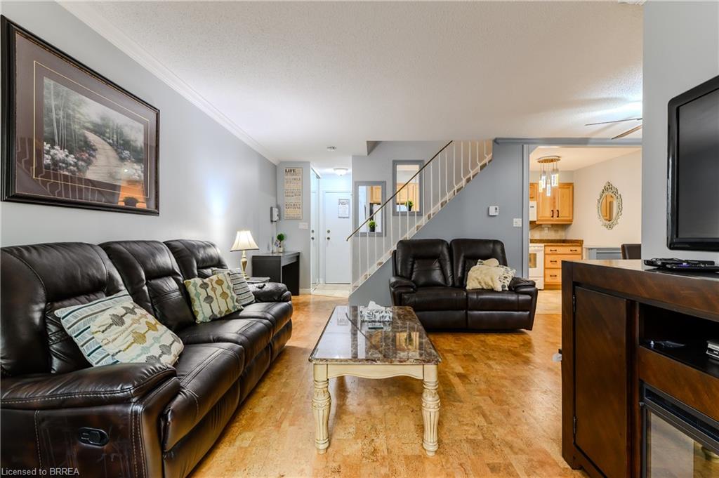 160-36 Hayhurst Road Property Photo 4