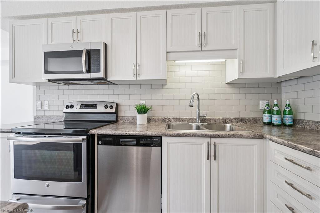 D-24 Sienna Street Property Photo 11