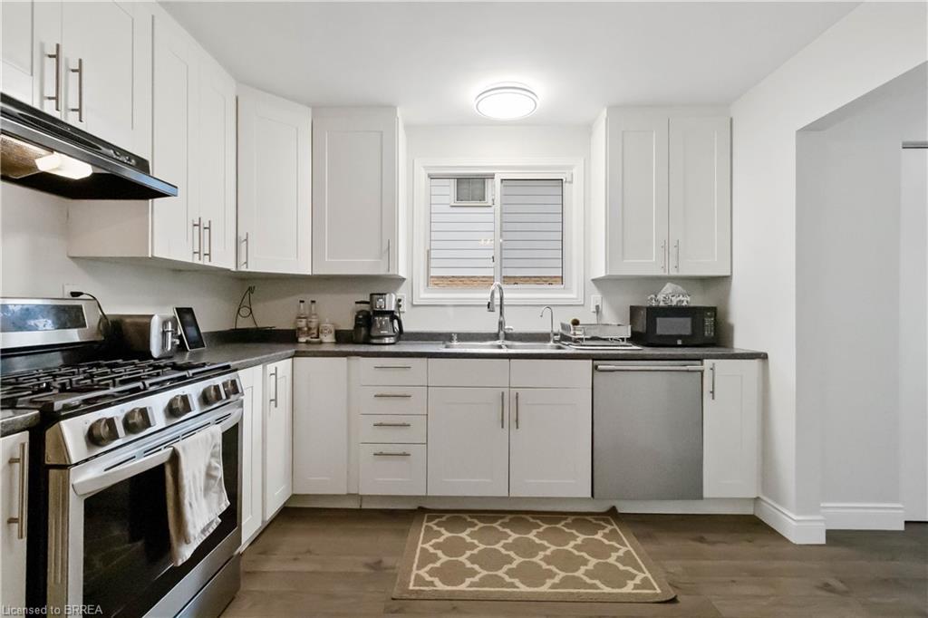 8 Sandy Row Property Photo 11