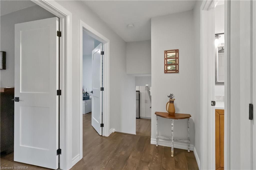 8 Sandy Row Property Photo 17