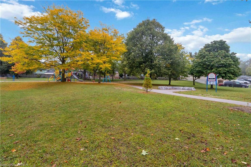 8 Sandy Row Property Photo 35