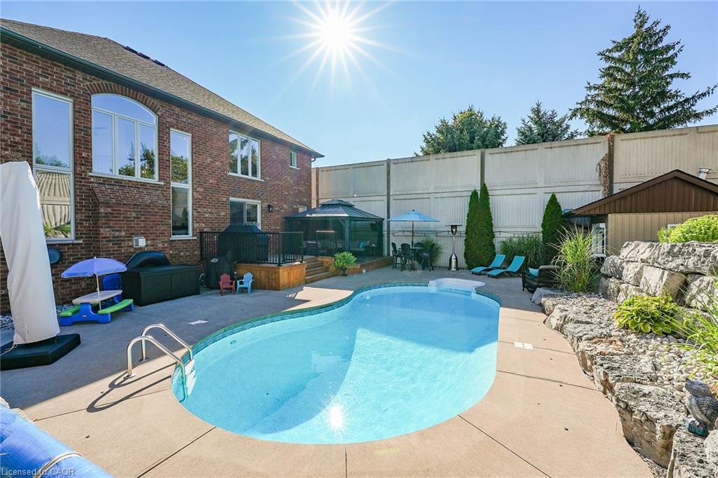 60 Gage Street Property Photo 6