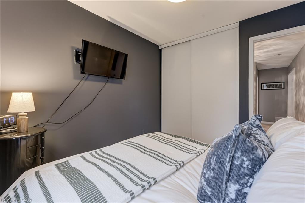 48-2825 Gananoque Drive Property Photo 25