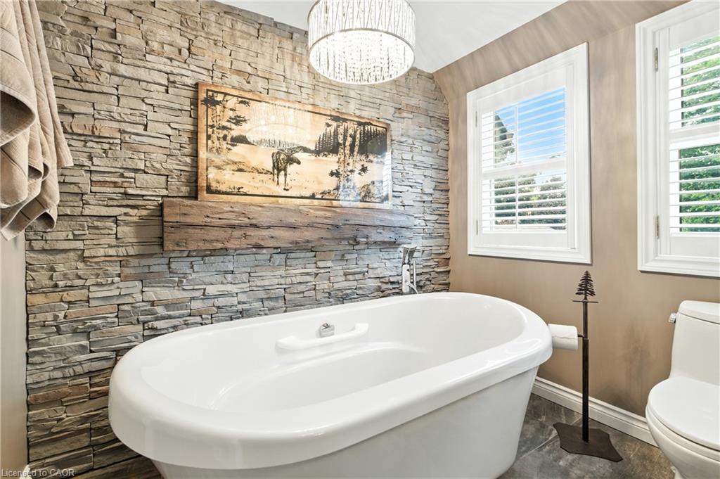 6 Lilac Court Property Photo 16